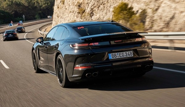 Porsche Panamera нового поколения: ждем в ноябре Porsche Panamera нового поколения: ждем в ноябре