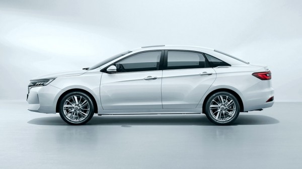 В России появится новый седан с мотором от LADA Vesta и XRay В России появится новый седан с мотором от LADA Vesta и XRay