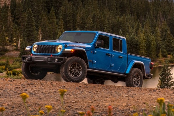 Пикап Jeep Gladiator: рестайлинг и один мотор