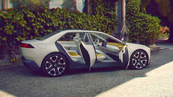 BMW показала автомобиль будущего BMW показала автомобиль будущего