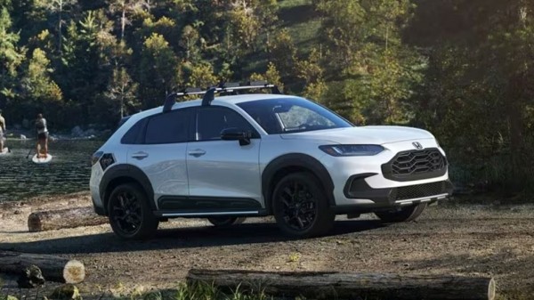 На рынке РФ появился новый кроссовер Honda На рынке РФ появился новый кроссовер Honda