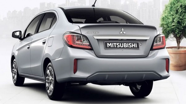 В России появился конкурент LADA Granta от японского производителя