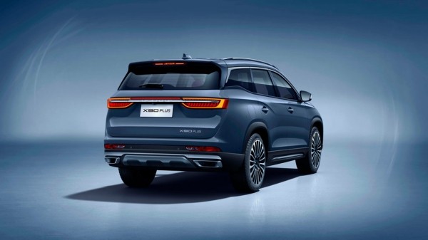 Кроссовер Jetour X90 получил новую версию в России Кроссовер Jetour X90 получил новую версию в России