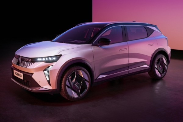 Новый Renault Scenic завершил превращение в кроссовер