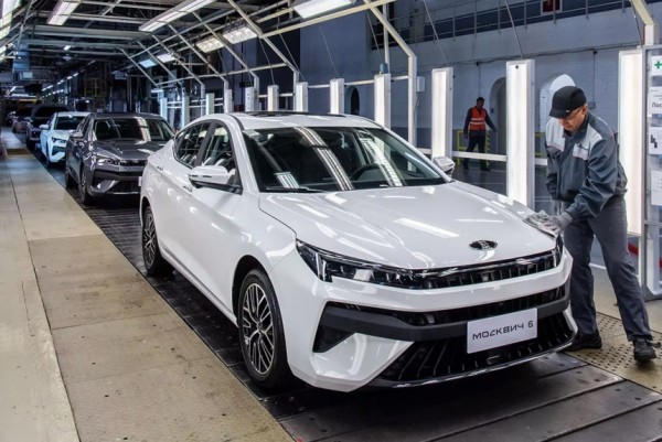 Начался выпуск лифтбеков Москвич 6 Начался выпуск лифтбеков Москвич 6