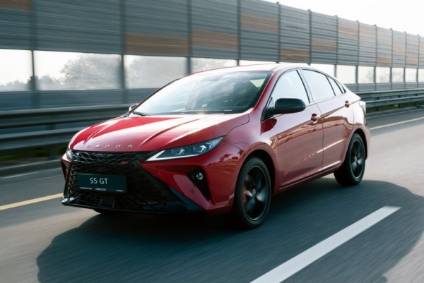 Седан Omoda S5 GT для России: объявлены цены