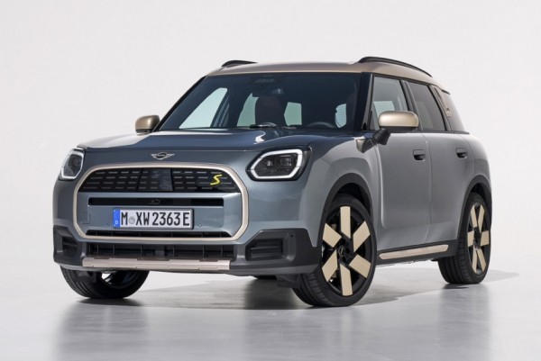 Mini Countryman третьего поколения: теперь уже макси