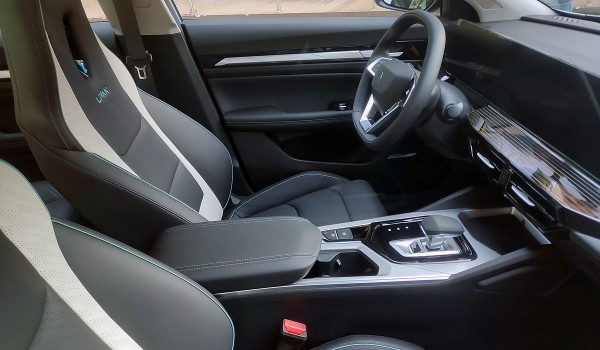 Показан седан Livan S6 Pro для России Показан седан Livan S6 Pro для России