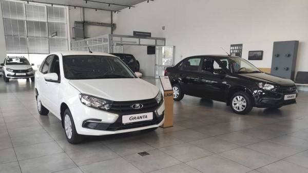 Будут ли покупать россияне LADA Granta в интернете по заводской цене