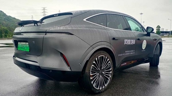 Рассказываем о двух новинках Avatr, которые могут скоро появиться в России Рассказываем о двух новинках Avatr, которые могут скоро появиться в России