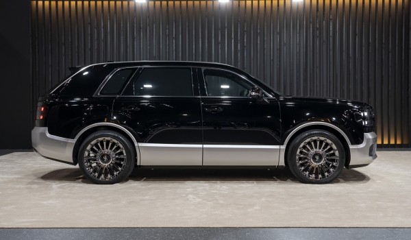 Новая Toyota Century: теперь кроссовер на простой платформе Новая Toyota Century: теперь кроссовер на простой платформе