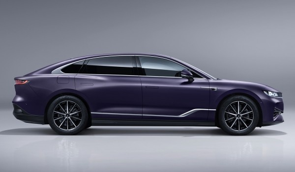 Гибридный Voyah Passion готовится к выходу на рынок Гибридный Voyah Passion готовится к выходу на рынок