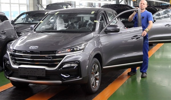 Дайджест дня: новый Scenic, BMW на Нюрбургринге и другие события индустрии