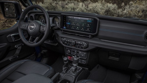 В РФ приехал внедорожник из США, который не советуют покупать сами американцы