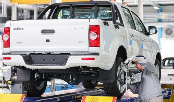 Во Владивостоке начался выпуск пикапов Sollers ST6 Во Владивостоке начался выпуск пикапов Sollers ST6