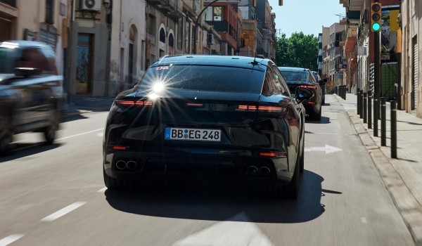 Porsche Panamera нового поколения: ждем в ноябре Porsche Panamera нового поколения: ждем в ноябре