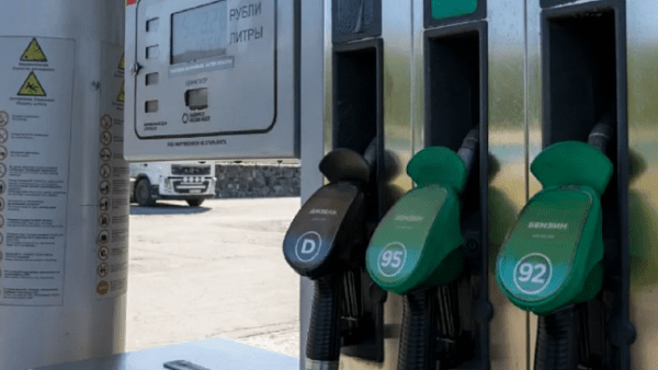 Автоэксперт Хайцеэр не рекомендовал переводить современные автомашины на АИ-92 Автоэксперт Хайцеэр не рекомендовал переводить современные автомашины на АИ-92