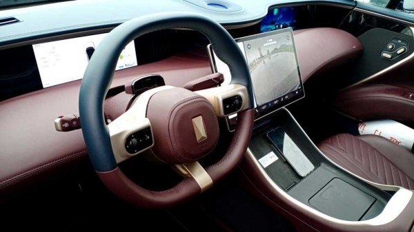 Рассказываем о двух новинках Avatr, которые могут скоро появиться в России Рассказываем о двух новинках Avatr, которые могут скоро появиться в России