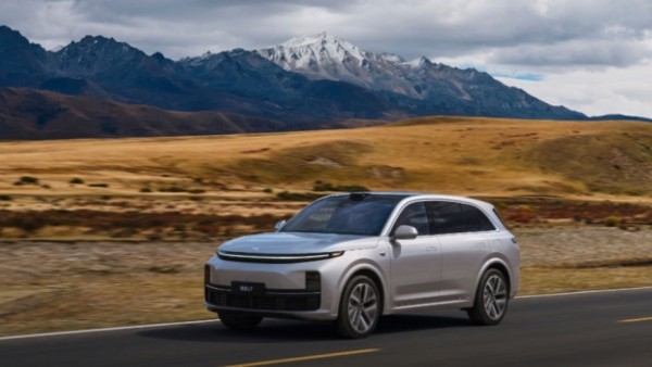 Дилерская сеть «Автодом» объявила в России продажи новых кроссоверов LiXiang L7 и L9 из Китая