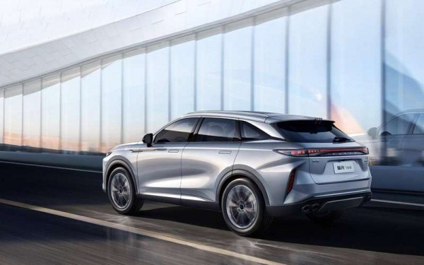 Exeed представляет новый революционный кроссовер Exeed RX Flying Fish Exeed представляет новый революционный кроссовер Exeed RX Flying Fish