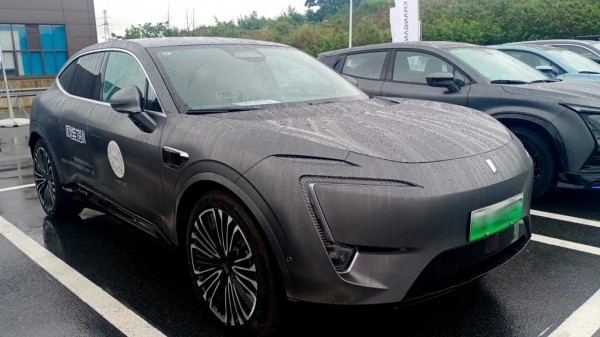 Рассказываем о двух новинках Avatr, которые могут скоро появиться в России Рассказываем о двух новинках Avatr, которые могут скоро появиться в России