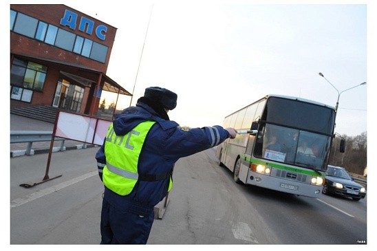 Geely представила свой новый кроссовер Ji Yue 01 Geely представила свой новый кроссовер Ji Yue 01