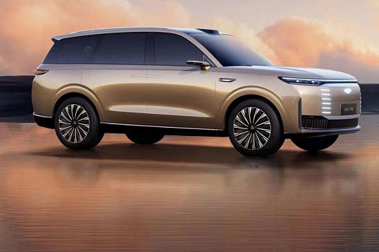 Китайский кроссовер Chery Tiggo 7 Pro сфотографировали рядом с АВТОВАЗом Китайский кроссовер Chery Tiggo 7 Pro сфотографировали рядом с АВТОВАЗом