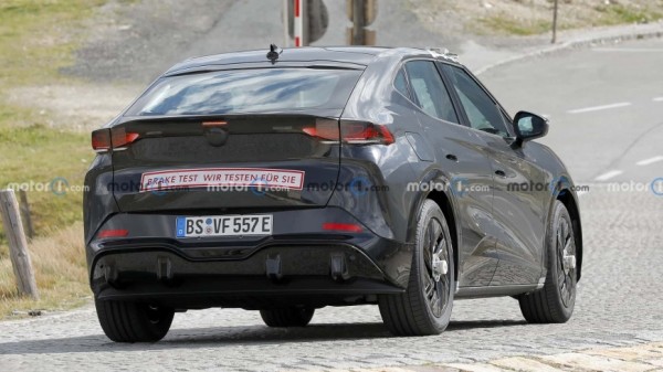 На тестах замечен новый электрический кроссовер Volkswagen На тестах замечен новый электрический кроссовер Volkswagen