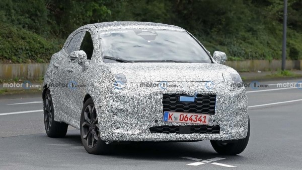На тестах замечен прототип обновлённого кроссовера Ford Puma 