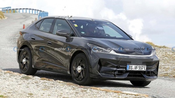 Опубликован рендер на внедорожную версию универсала Volkswagen Passat 2024 года Опубликован рендер на внедорожную версию универсала Volkswagen Passat 2024 года