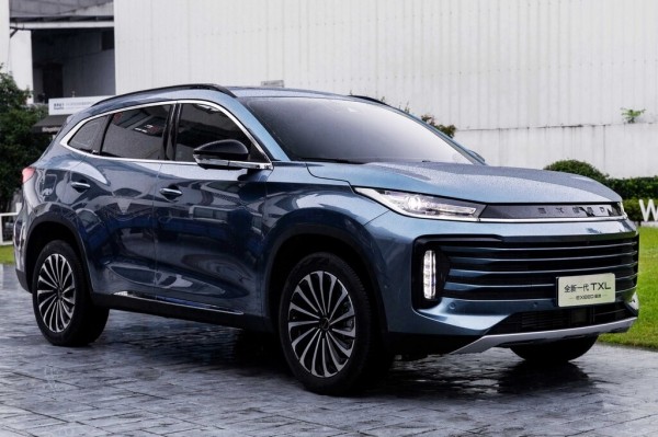 Премиум-бренд Exeed анонсировал новинки для России Премиум-бренд Exeed анонсировал новинки для России