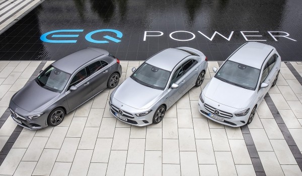 BMW и Mercedes опубликовали статистику третьего квартала BMW и Mercedes опубликовали статистику третьего квартала