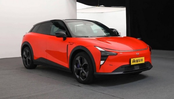 Дайджест дня: купеобразный Abarth, Zeekr 001 FR в продаже и другие события индустрии Дайджест дня: купеобразный Abarth, Zeekr 001 FR в продаже и другие события индустрии