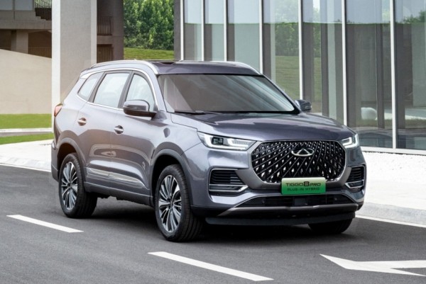 Гибридный Chery Tiggo 8: рестайлинг и новое название Гибридный Chery Tiggo 8: рестайлинг и новое название