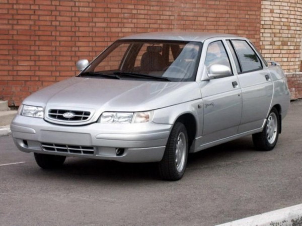 Автосайт Cenyavto раскрыл два главных недостатка LADA-2110 Автосайт Cenyavto раскрыл два главных недостатка LADA-2110