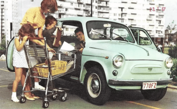 Автосайт «За рулем» рассказал об особенностях экспортных «Запорожцев» и ЛуАЗов Автосайт «За рулем» рассказал об особенностях экспортных «Запорожцев» и ЛуАЗов