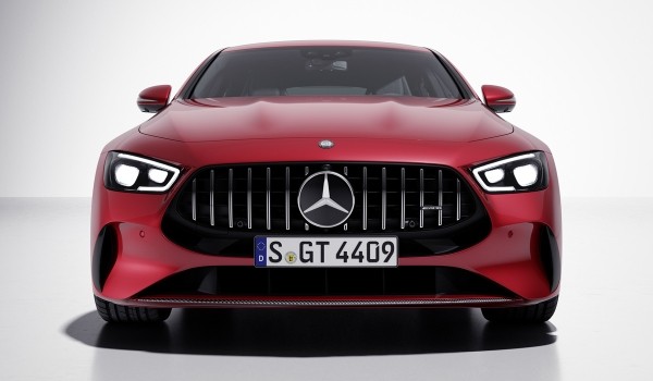 Обновлен самый мощный Mercedes-AMG GT Обновлен самый мощный Mercedes-AMG GT
