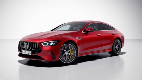 Обновлена самая мощная версия Mercedes-AMG GT Обновлена самая мощная версия Mercedes-AMG GT