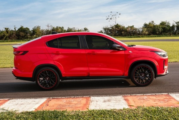 Дайджест дня: купеобразный Abarth, Zeekr 001 FR в продаже и другие события индустрии Дайджест дня: купеобразный Abarth, Zeekr 001 FR в продаже и другие события индустрии