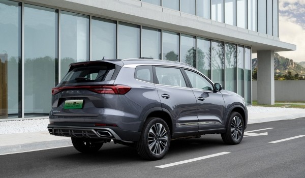 Гибридный Chery Tiggo 8: рестайлинг и новое название Гибридный Chery Tiggo 8: рестайлинг и новое название