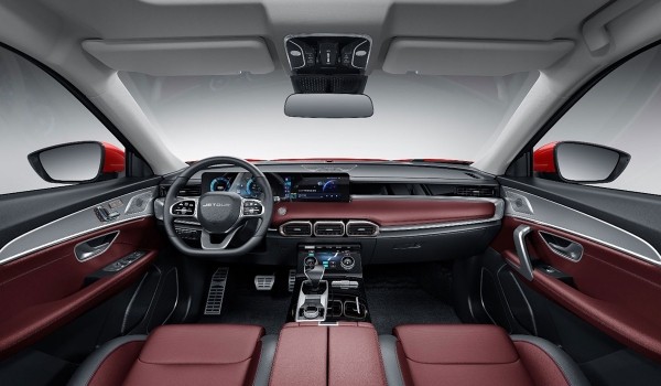 Эксперты оценили шансы китайского кроссовера Jetour X70 Plus на российском рынке 