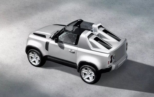 Flying Huntsman превратил Land Rover Defender 90 в идеальный пляжный автомобиль Flying Huntsman превратил Land Rover Defender 90 в идеальный пляжный автомобиль