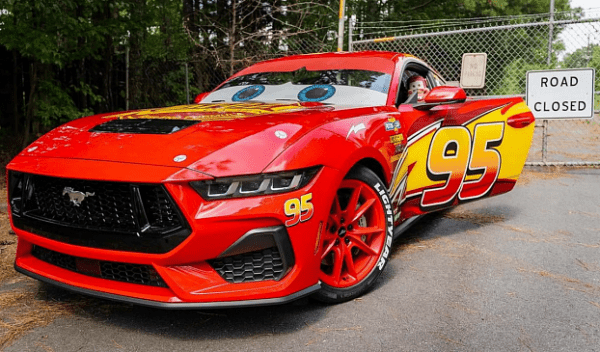 Массовый отказ двигателей внедорожника Ford Bronco может привезти к отзыву 700 000 автомашин бренда Массовый отказ двигателей внедорожника Ford Bronco может привезти к отзыву 700 000 автомашин бренда