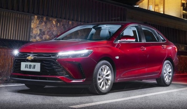 Седаны Chevrolet Monza из КНР подорожали в России более чем на 300 тыс. рублей