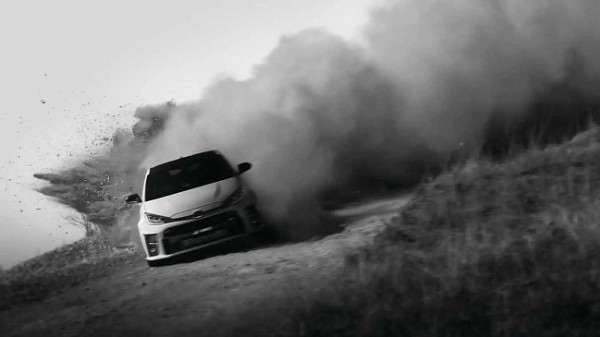 Toyota представила концепт первого электрического внедорожника Toyota Land Cruiser