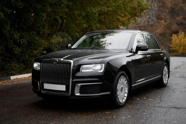 В Красноярске на вторичке появился президентский седан Aurus Senat за 42 млн рублей