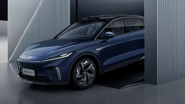 В России стартовали продажи новый лифтбэка Rising F7 из КНР стоимостью в 6 млн рублей В России стартовали продажи новый лифтбэка Rising F7 из КНР стоимостью в 6 млн рублей