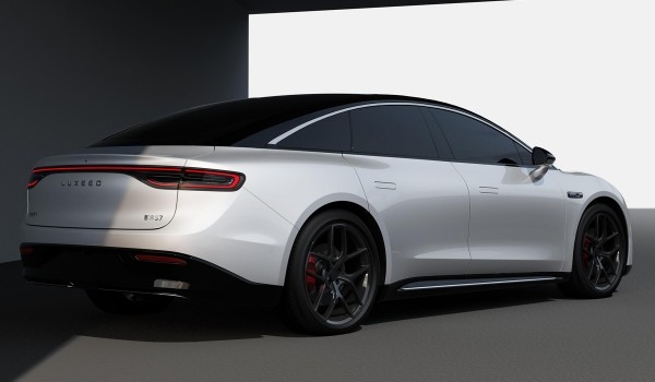 Chery и Huawei представили совместный седан Luxeed S7 Chery и Huawei представили совместный седан Luxeed S7