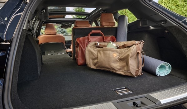 Кроссовер Toyota Crown Signia: четвертая модель в гамме Кроссовер Toyota Crown Signia: четвертая модель в гамме