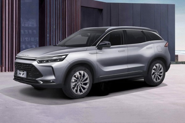 Кроссовер BAIC X7 выходит на российский рынок: объявлена цена